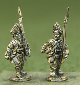 Highlander Grenadier Marching [BMM-15LOM-109]