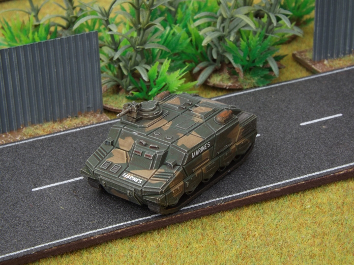 Pioneer Amphibious APC [BRG-HS15-3802]