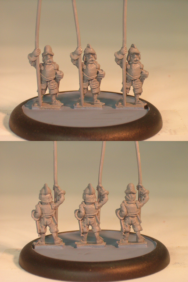 ECW013 Early armoured pikemen standing